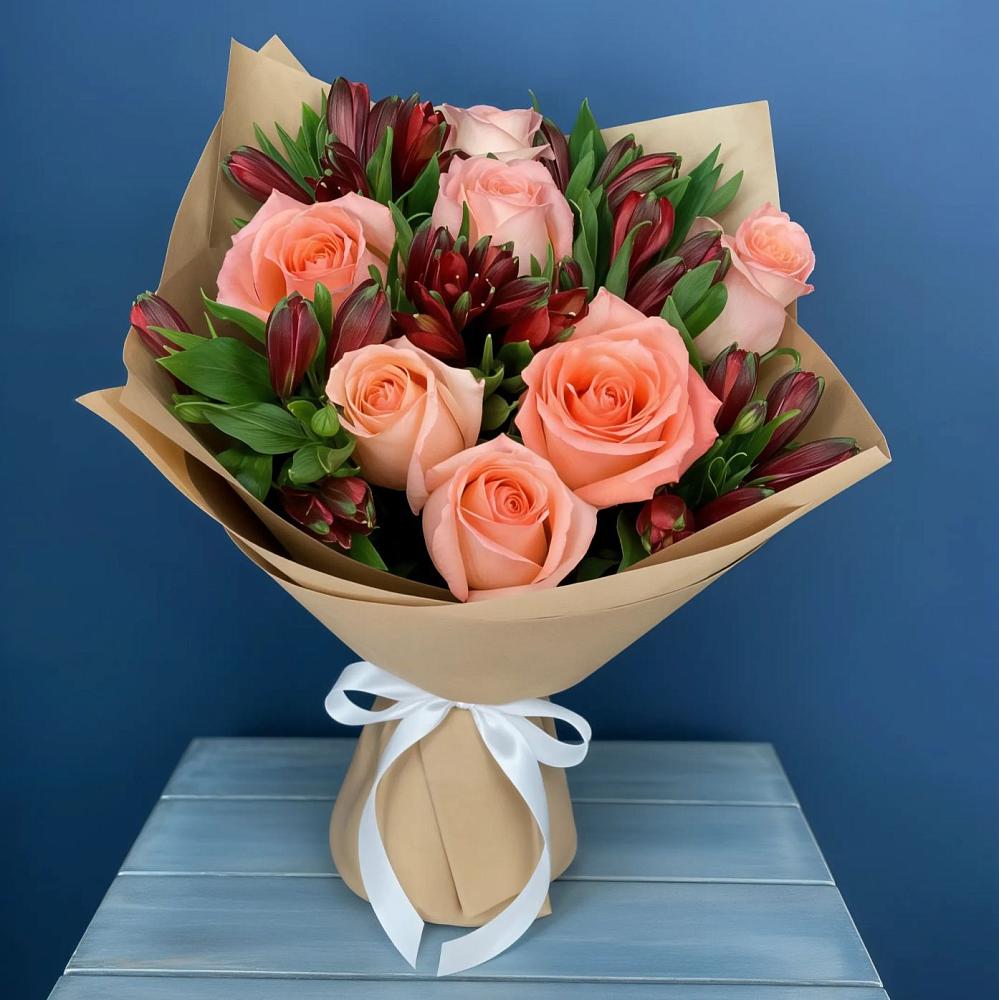 Букет цветов из: Розы и Альстромерии в Васюринской