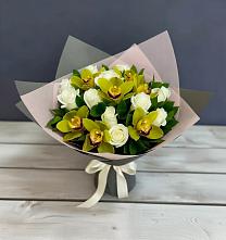 Букет цветов из:  Орхидеи и Розы в Васюринской