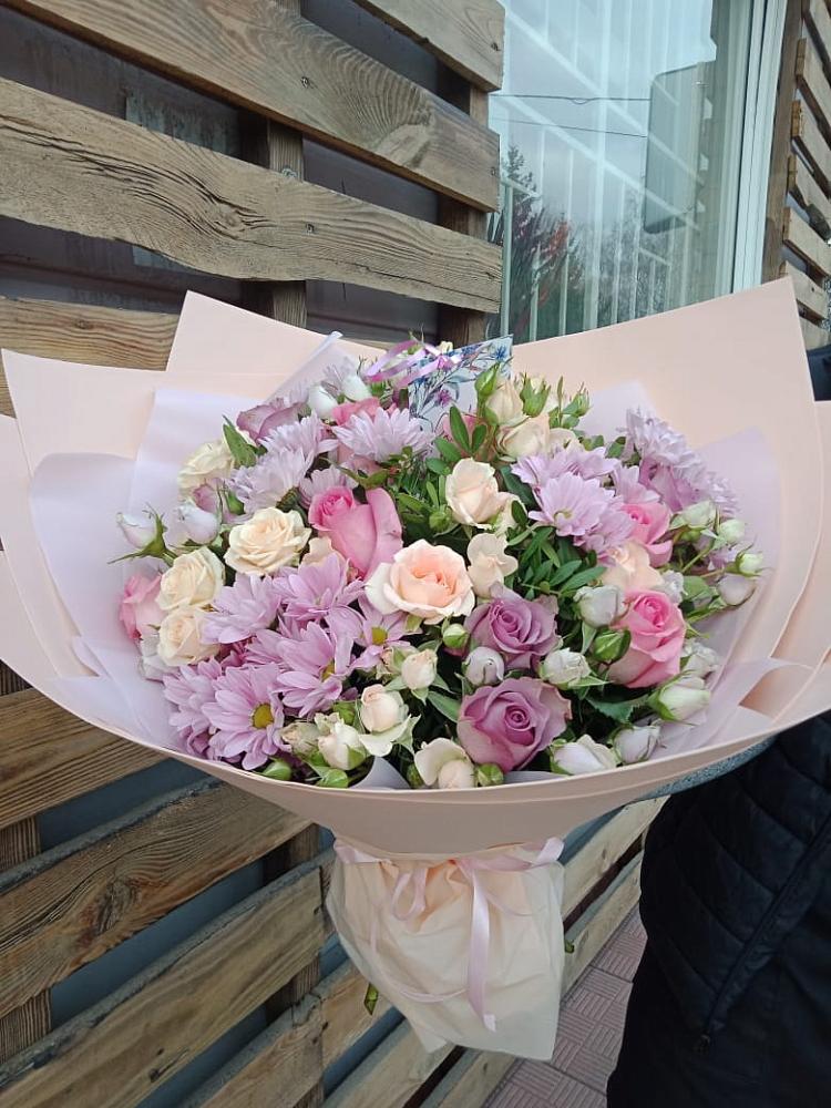 Букет цветов из: Розы и Хризантемы в Васюринской