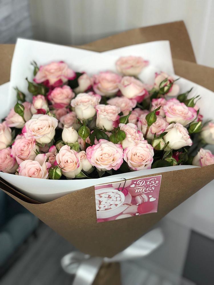 Букет цветов из: Розы в Васюринской