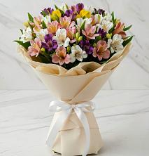 Букет цветов из:  Альстромерии в Васюринской