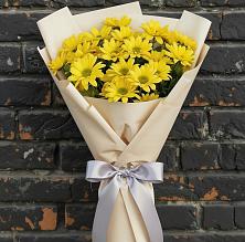 Букет цветов из:  Хризантемы в Васюринской