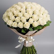 Букет 101 беля роза Белоснежка в Васюринской