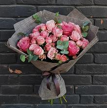 Букет цветов из:  Розы в Васюринской